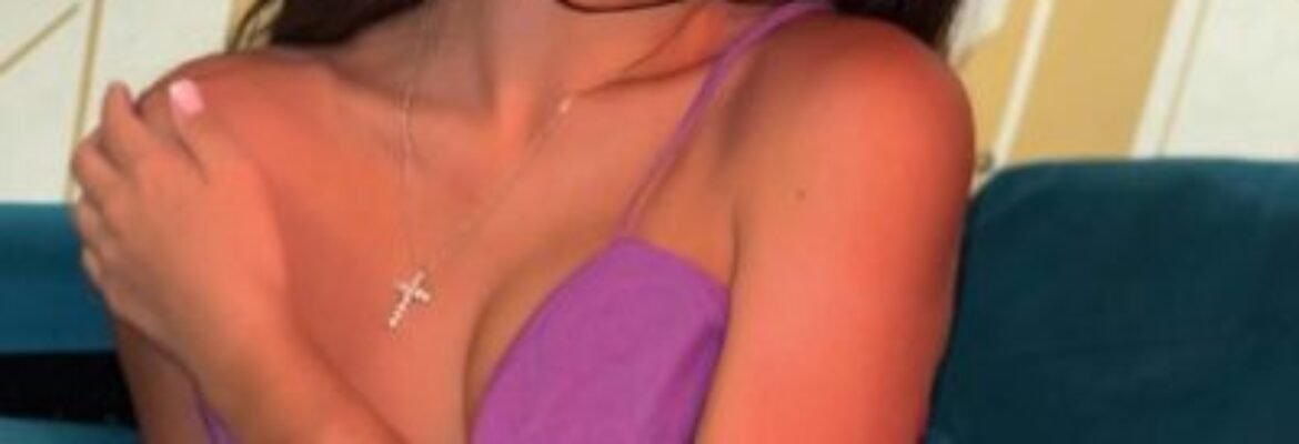 Call Girls in Moti Bagh ₰✡️9718440226 ✡️ Escort Services In Delhi