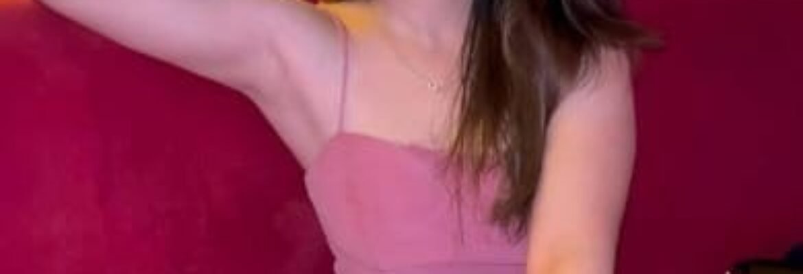 Call Girls Service In Amar Vihar Escort Service In Amar Vihar  +91-8130994956