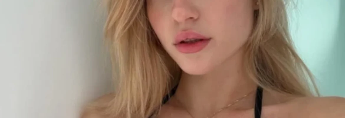 Goa Kenilworth Resort Call Girls 8295890611 Chic Escorts Utorda