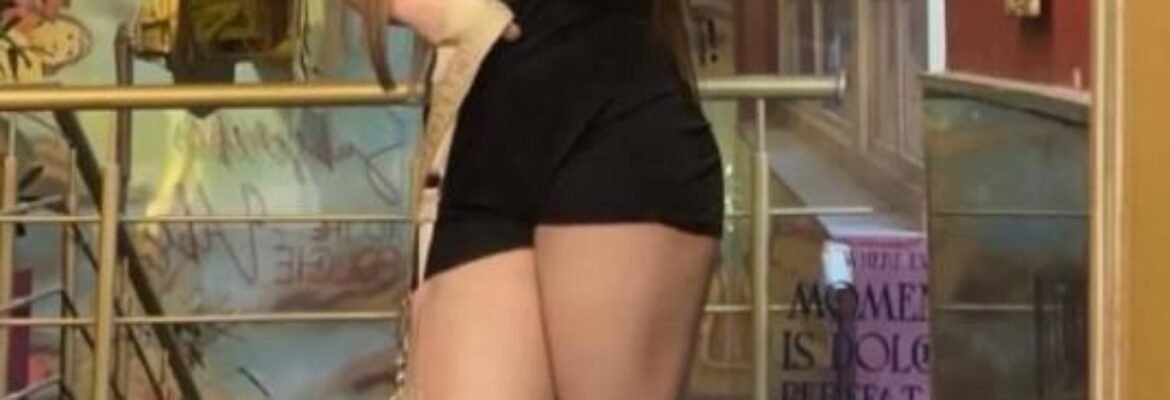 Verified 100% Call Girls In Amrapali Zodiac  899001462 Noida Sector 120 Escort