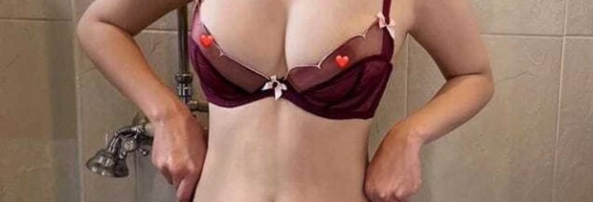 Call Now 8447644129 Call girls in sector 17 noida | Escort Service