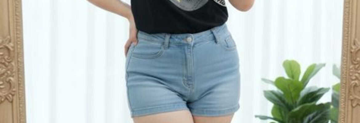 Call Girls In Delhi (( 8448803038 )) Escort Delhi