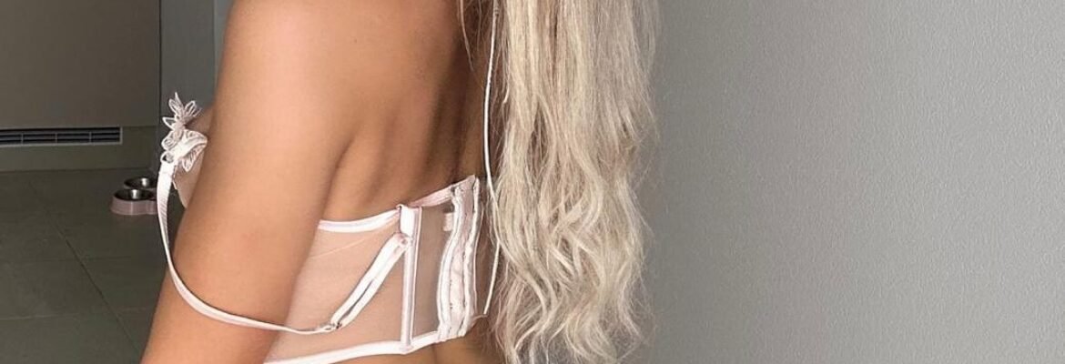 Call Girls In Lajpat Nagar 9873322352 Delhi 24/7